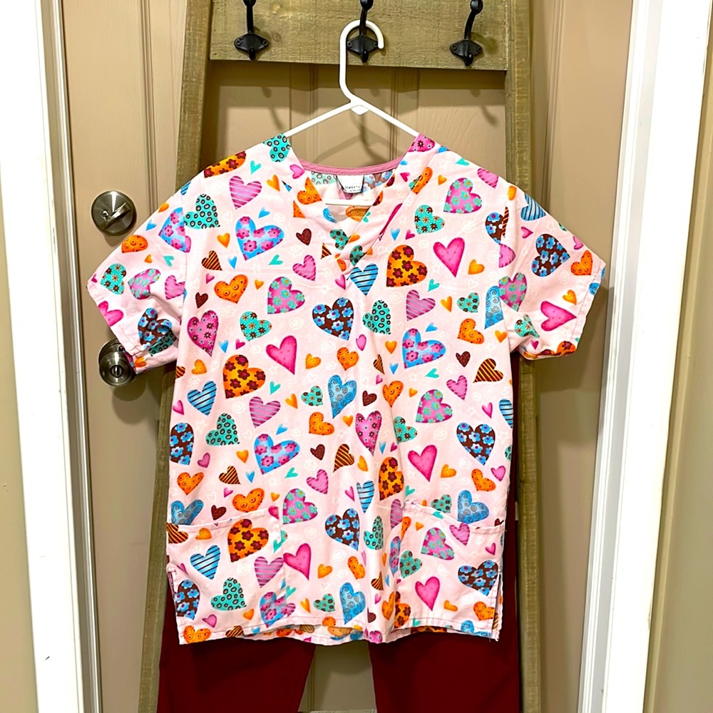 JWS Fundamentals by White Swan women’s scrub top -SZ S